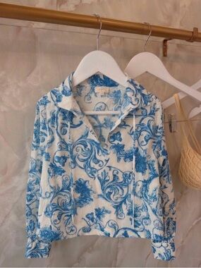 LOFT Blue & White Baroque Floral Blouse